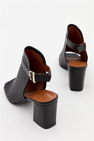 Kadın Günlük Hakiki Deri Topuklu Sandalet 084Y23K11301