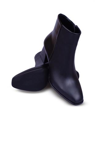 Kadın Topuklu Bot Hakiki Deri Ayakkabı 084K25K11308