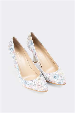 Kadın Stiletto Hakiki Deri Ayakkabı 052Y21K10003