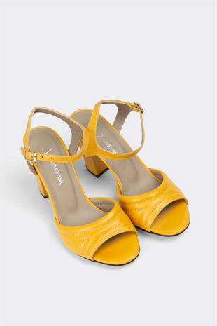 Kadın Topuklu Hakiki Deri Ayakkabı 074Y22K11011