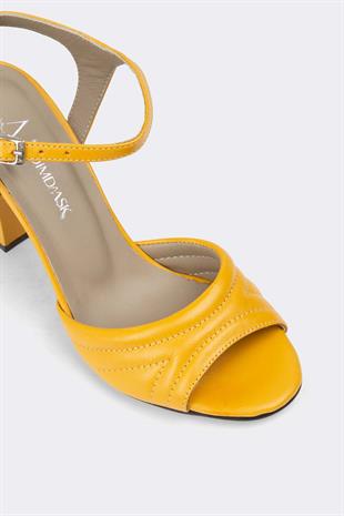 Kadın Topuklu Hakiki Deri Ayakkabı 074Y22K11011