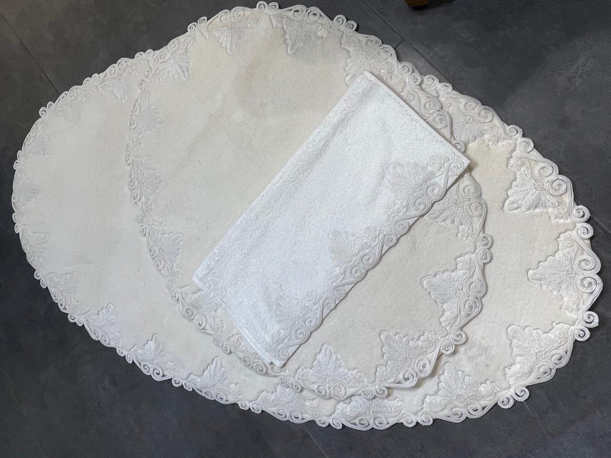 Krem Piramit Dantelli Oval Paspas Takımı
