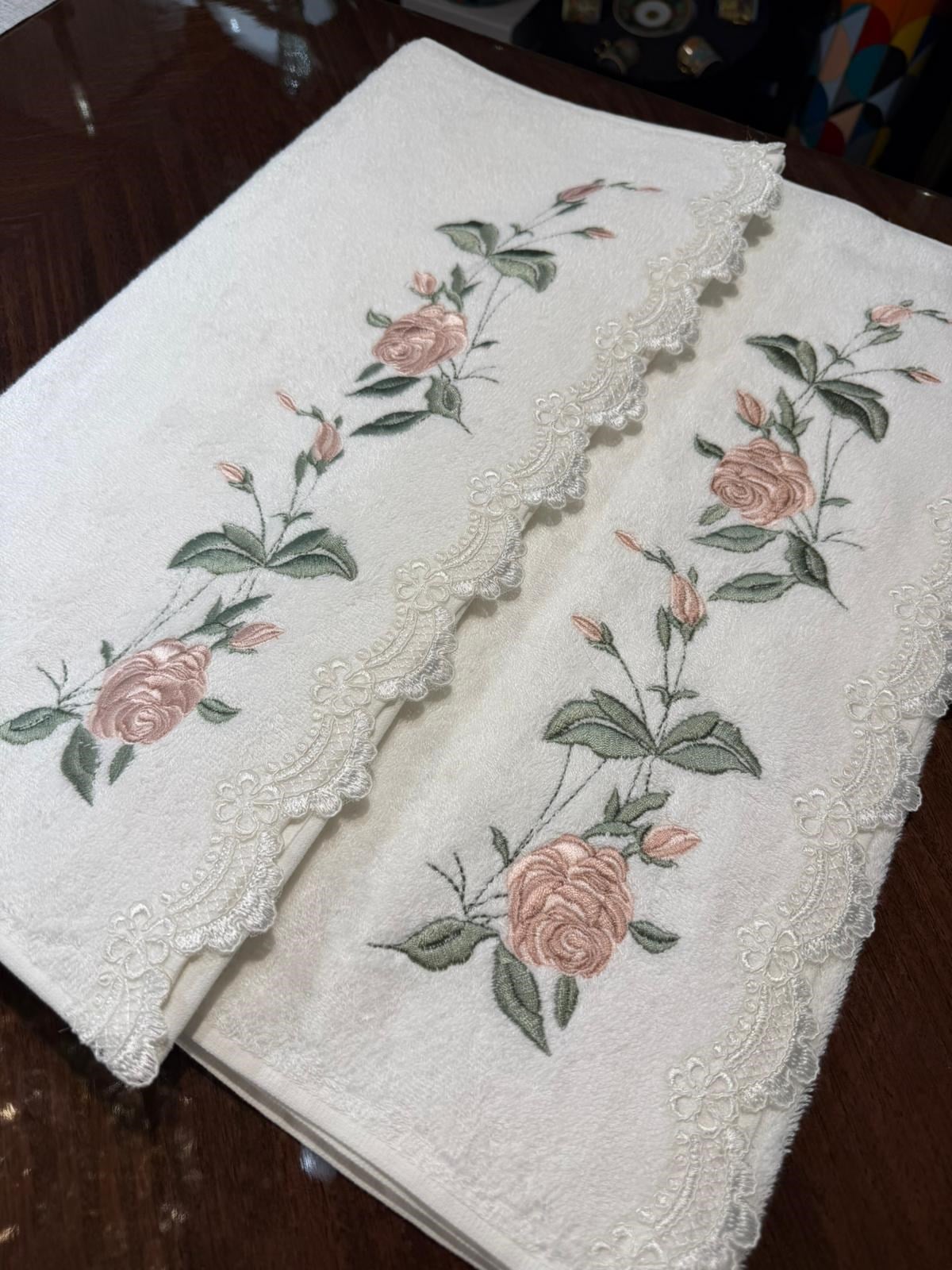 REİNA MODEL 80X150 CM VÜCUT HAVLUSU