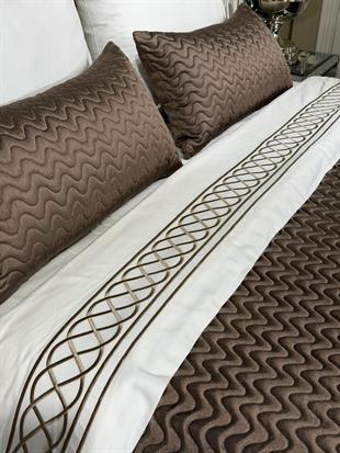 Kahverengi Sarmaşık Model Nakışlı Çift Kişilik Nevresim Takımı