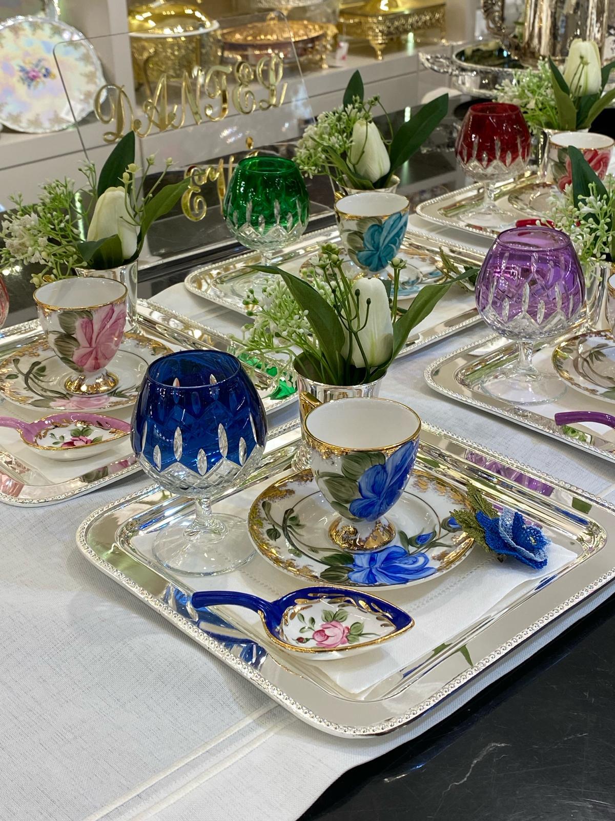 Altılı Ortanca Model Asorti El Boyaması Kahve Fincan Takımı