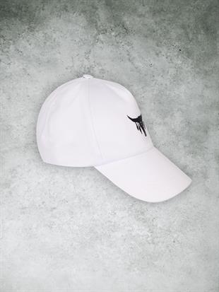 Alejandro Beyaz Şapka