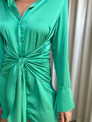 Yeşil Vatkalı Saten Elbise