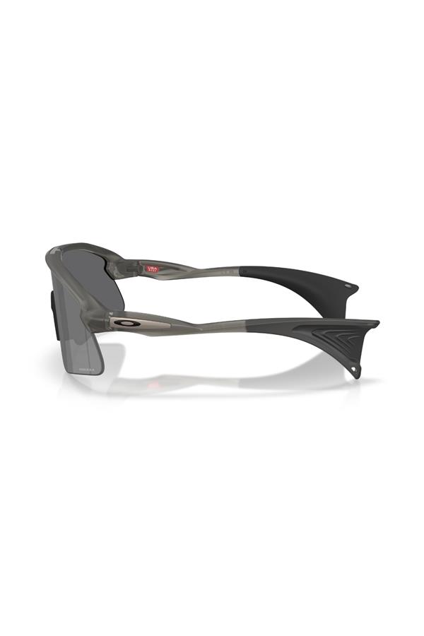 Oakley 0OO 9517 951701 39 Erkek Güneş Gözlüğü