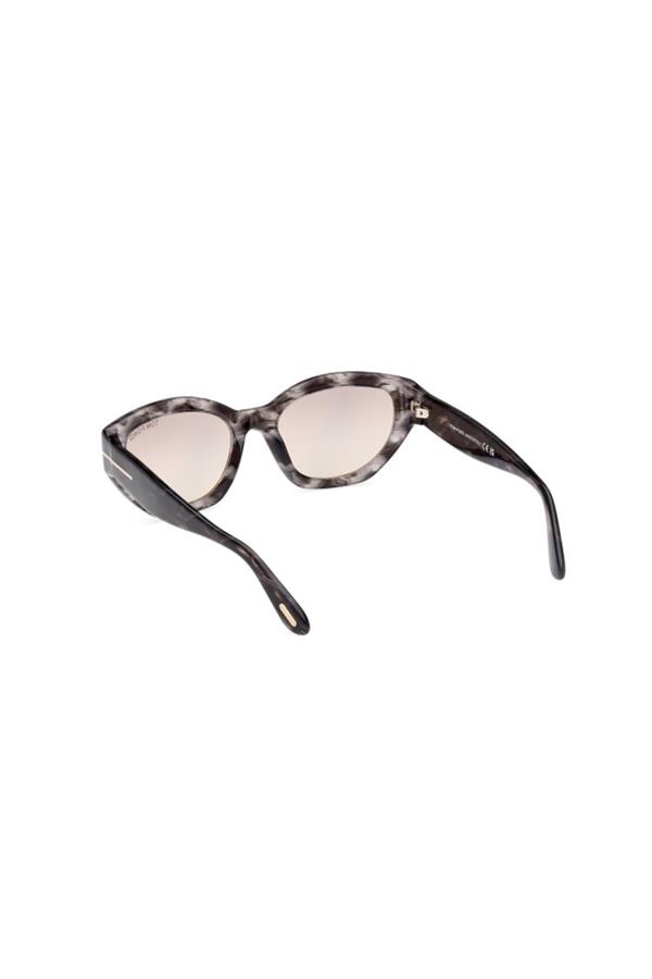 Tom Ford FT 1086 55C 55 Kadın Güneş Gözlüğü