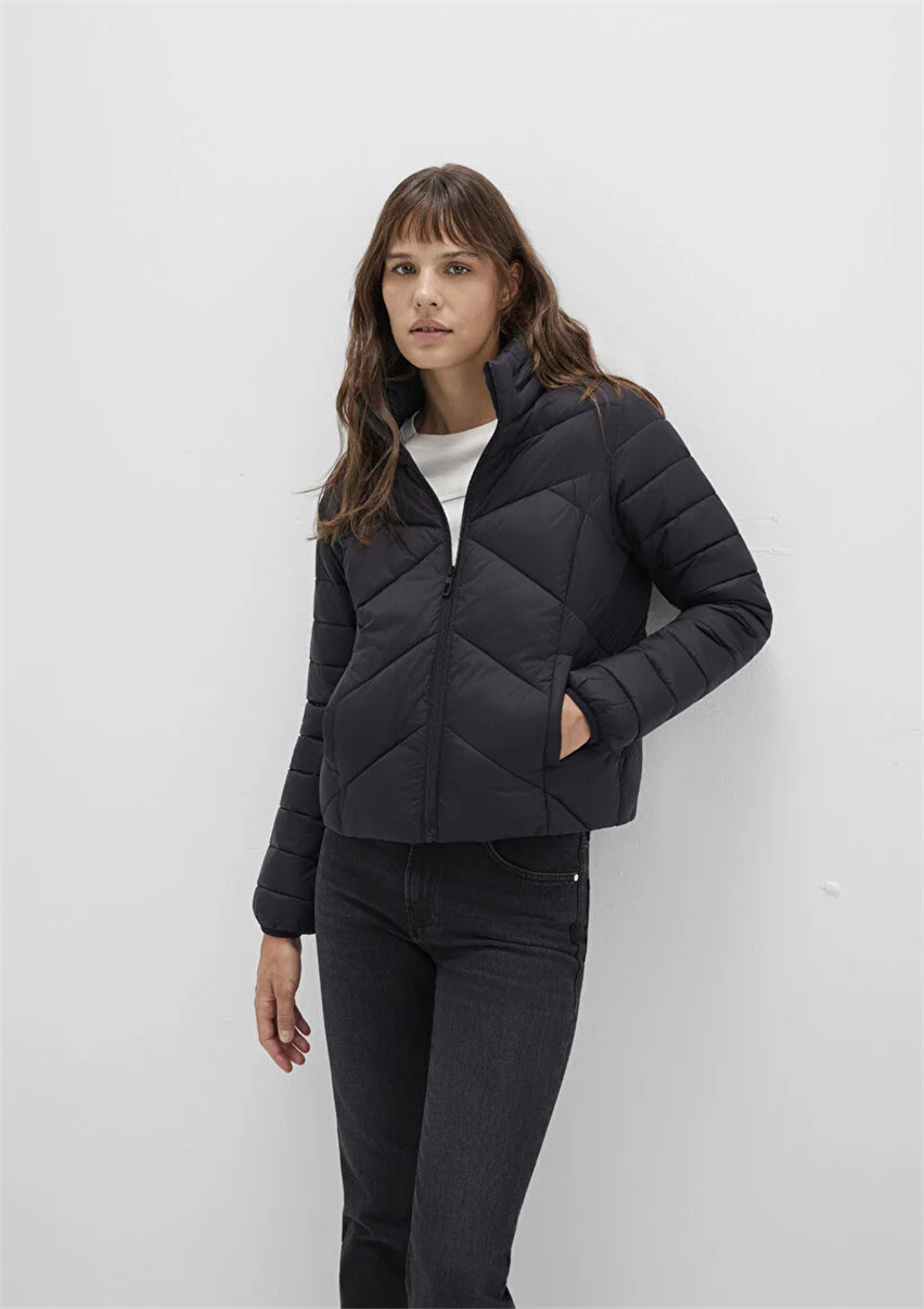 Kadın Siyah M110698-900 Dik Yaka Mont