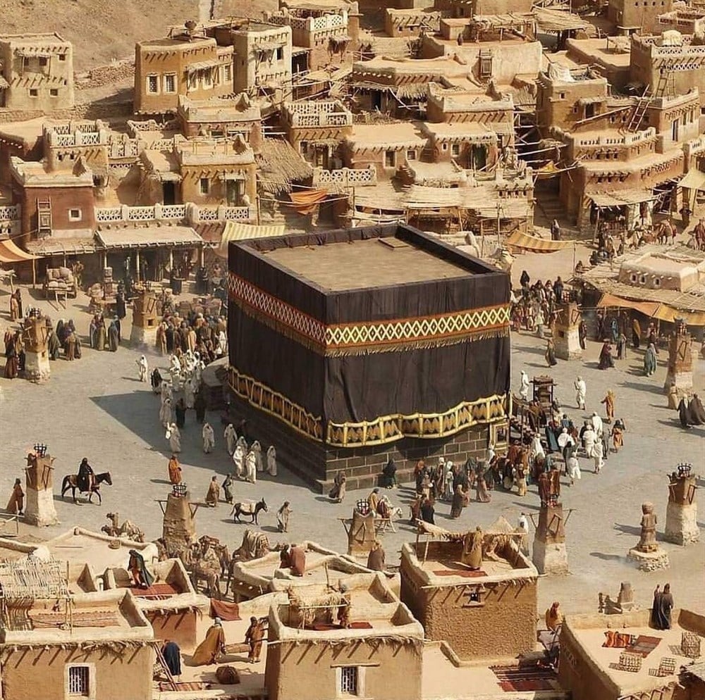 Bir Zamanlar Kabe Marcel Elmas Mozaik Tablo 64x64cm