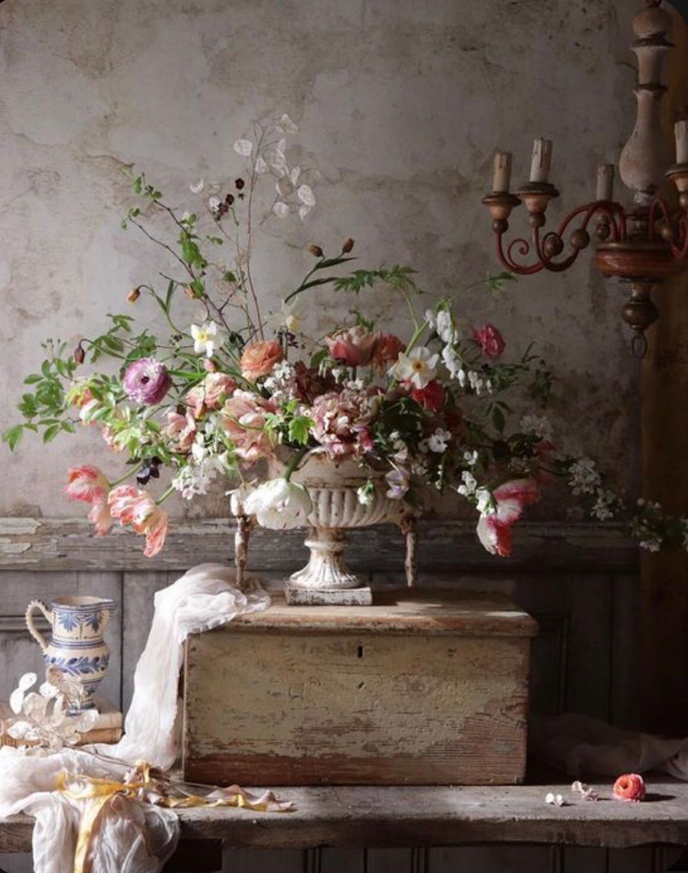 ÇİÇEK-AĞAÇMarcel Sanat Elmas Mozaik Tablo & Diamond Painting TurkeyM20173915Antik Odadaki Çiçekler Marcel Sanat Elmas Mozaik Tablo 43x53cm