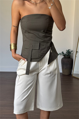 Bermuda Kumaş Şort-Beyaz