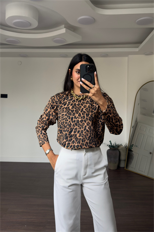 Bisiklet Yaka Leopar Bluz