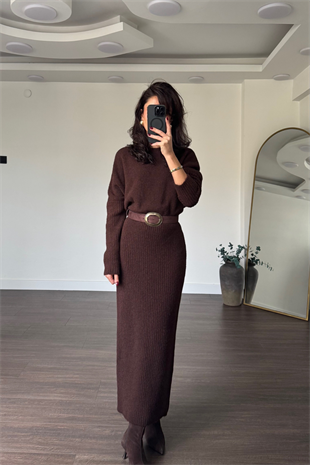 Bisiklet Yaka Triko Elbise-Kahve