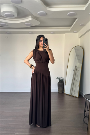 Büzgü Detaylı Sıfır Kol Elbise-Kahve