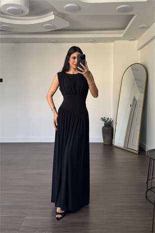 Büzgü Detaylı Sıfır Kol Elbise-Siyah