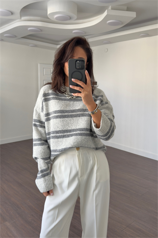 Çizgili Oversize Yumuşak Dokulu Kazak-Gri