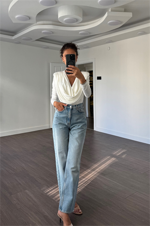 Degaje Yaka Vatkalı Bluz-Beyaz