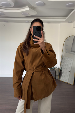 Dik Yaka Kemerli Süet Ceket-Camel