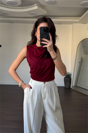 Drapeli Aksesuar Detaylı Bluz-Bordo
