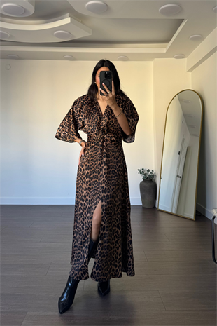 Düğüm Detaylı Yırtmaçlı Elbise-Leopar