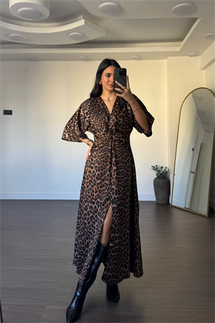Düğüm Detaylı Yırtmaçlı Elbise-Leopar