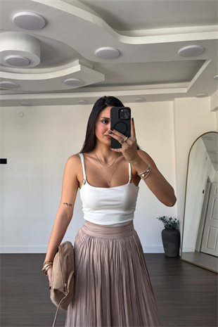 Gold Aksesuar Detaylı Bodysuit-Ekru