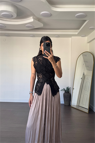 Hakim Yaka Dantel Bluz-Siyah