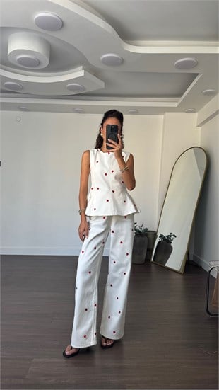 Kalp İşlemeli Bluz Pantolon Denim Takım-Ekru