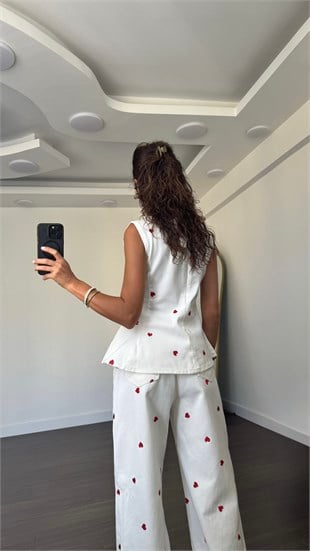 Kalp İşlemeli Bluz Pantolon Denim Takım-Ekru