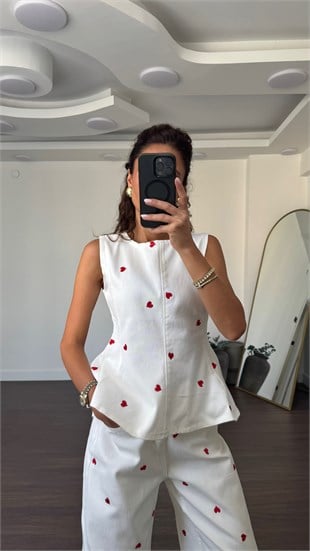 Kalp İşlemeli Bluz Pantolon Denim Takım-Ekru