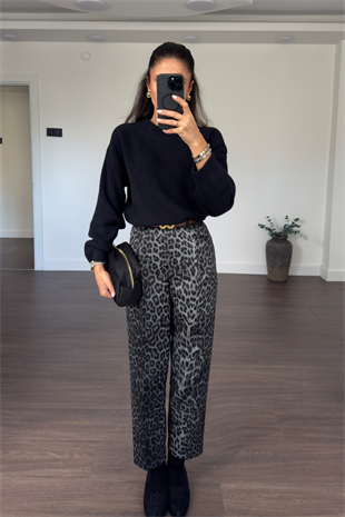 Kemerli Leopar Desenli Pantolon-Siyah