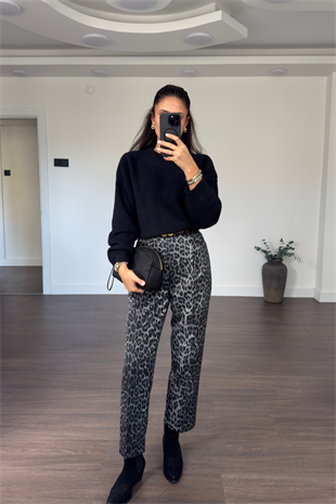 Kemerli Leopar Desenli Pantolon-Siyah