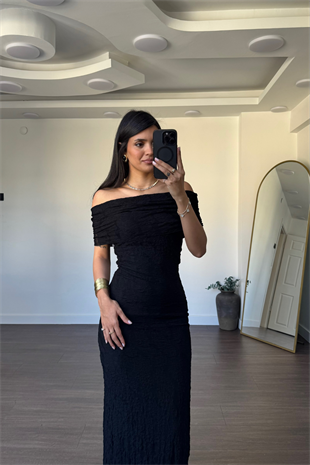 Madonna Yaka Dantel Maxi Elbise-Siyah