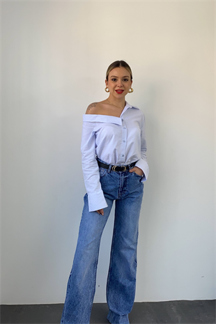 Mavi Yıkamalı Straight Jean