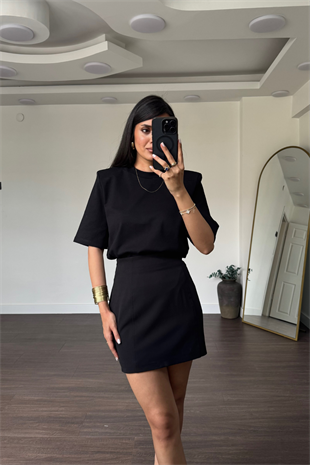 Omuz Vatkalı T-shirt-Siyah