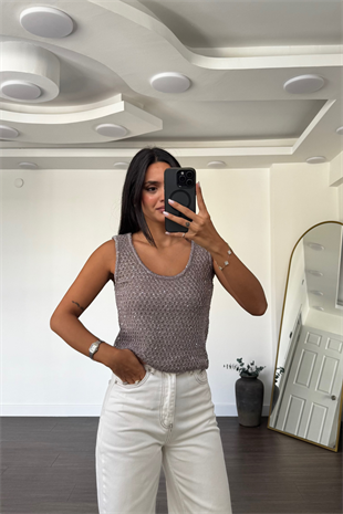 Pullu Metalik İplik Bluz-Bej