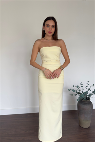 Straplez Sarı Yırtmaçlı Elbise