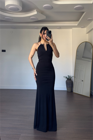 Tokalı Yaka Elbise-Siyah