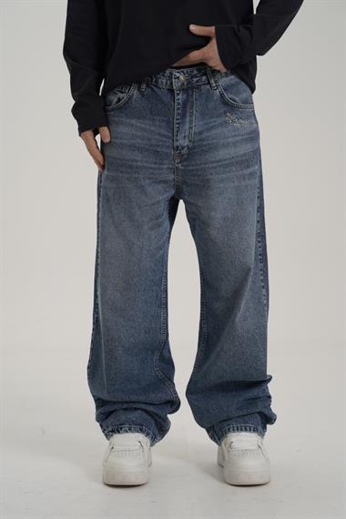 Nakışlı Mavi Yıkamalı Jean Pantolon CT01 6657