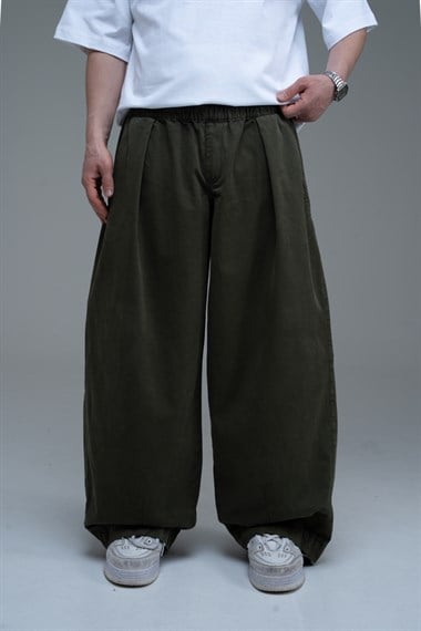 Pile Detay Haki Paraşüt Baggy Pantolon