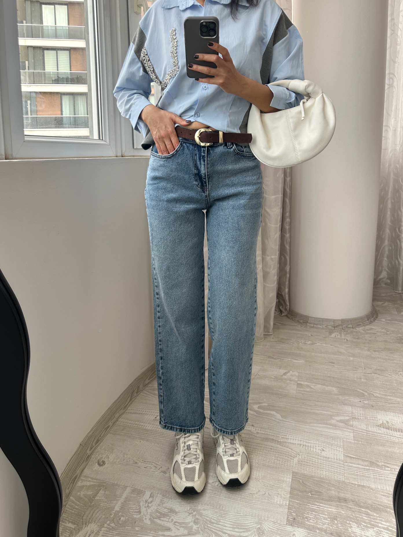 Mavi Kemerli Mom Fit Jean