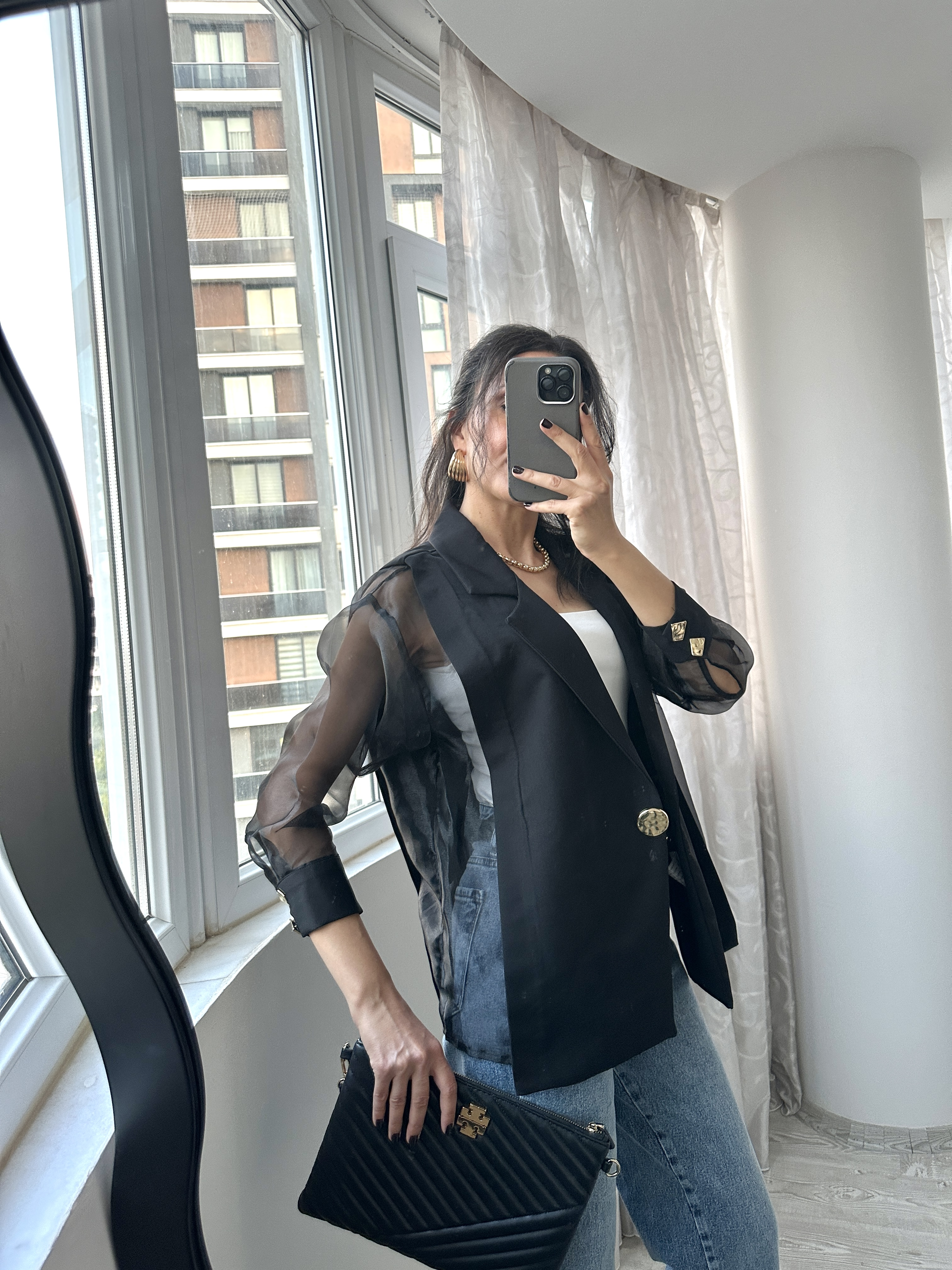 Siyah Organze Detaylı Blazer Ceket