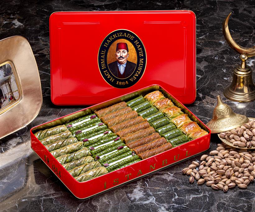 Premium Pistachio Baklava Assortment Xl Metal Box