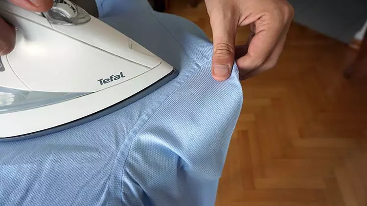 Gömlek Kolları Nasıl Ütülenir