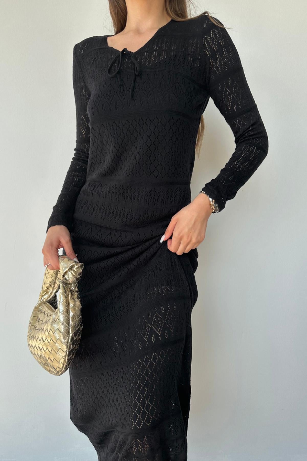 Siyah Astarlı Triko Elbise