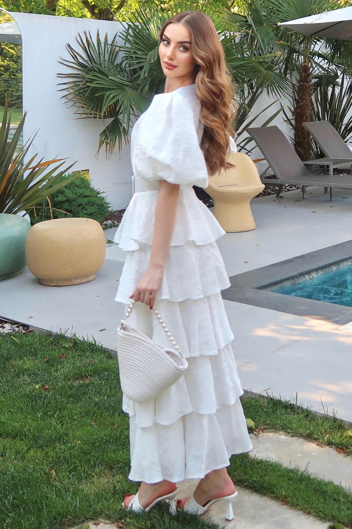 Beyaz Balon Kol Detaylı Kat Kat Elbise