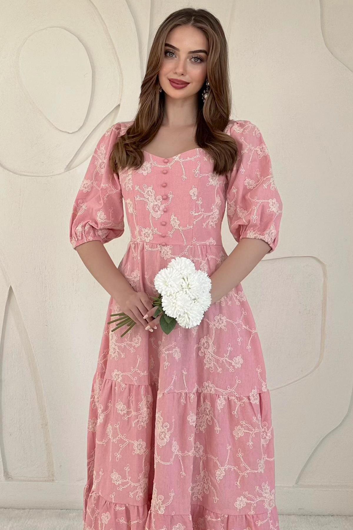 Pembe Balon Kollu İşlemeli Elbise