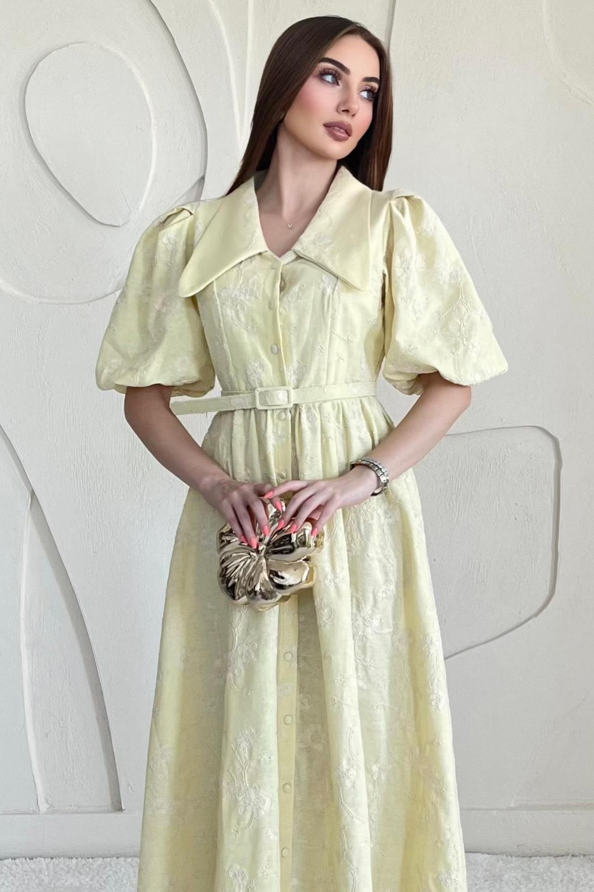 Sarı Bebe Yaka Kemer Detaylı Brode Elbise